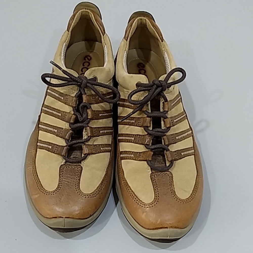 ECCO LEATHER WOMEN SHOES SIZE 41